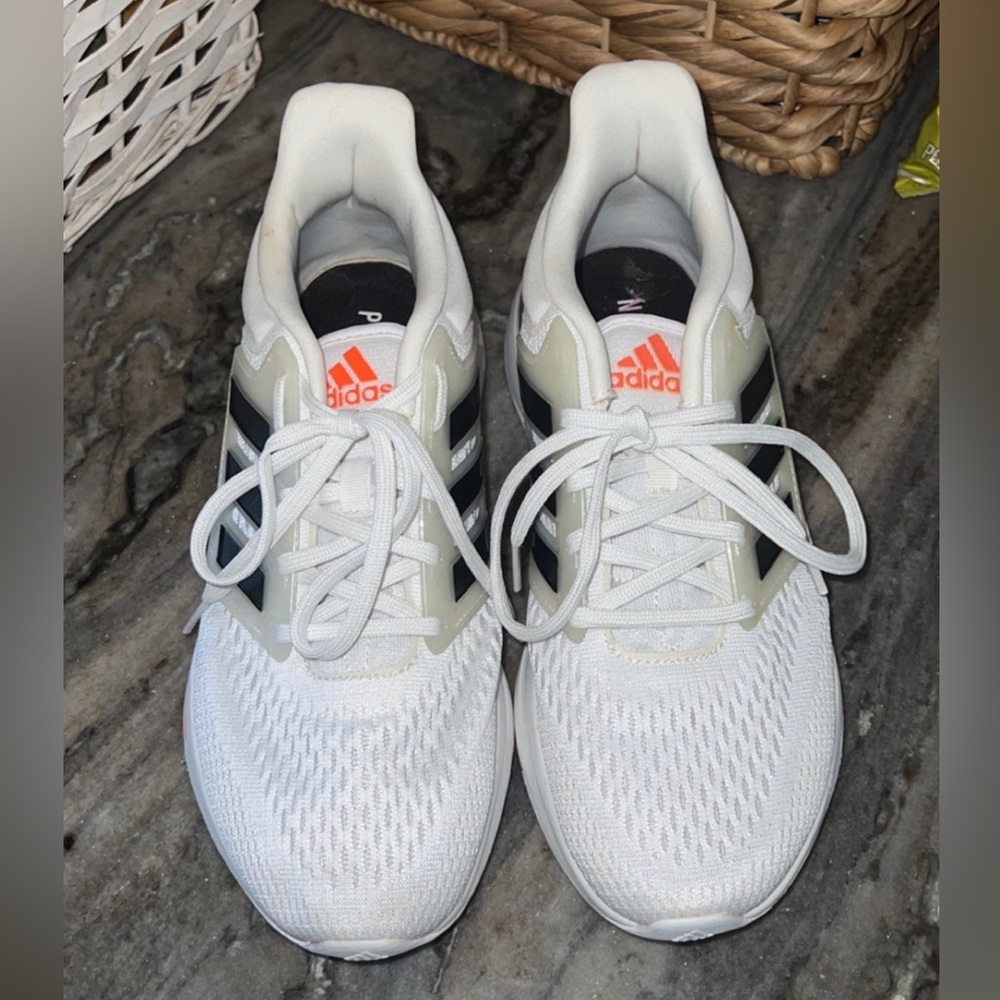 Adidas prime green boost sneakers women’s 8.5